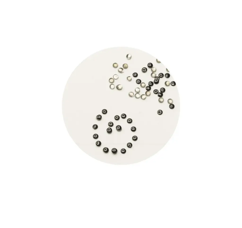 Nailstuds no. 2 black - goccioline